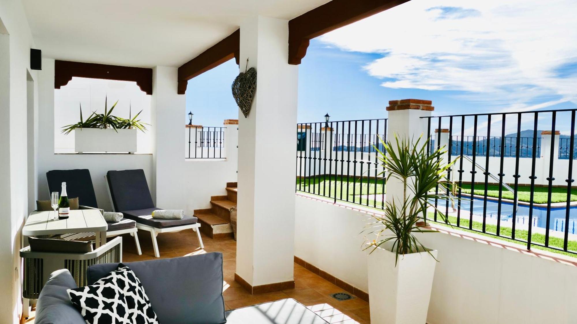 Casita Frigiliana - Stunning New Apartment With Views With Private Parking Space Ngoại thất bức ảnh